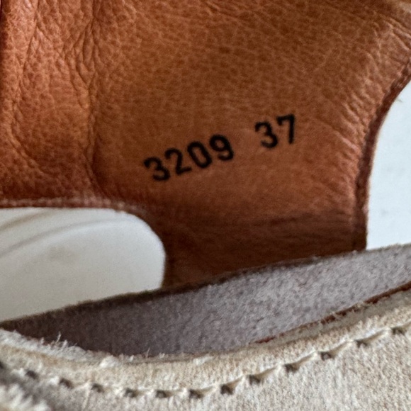 Taos Carousel Tan Leather Wedge Ankle Strap Comfort Sandals Size EU 37 - Picture 10 of 10